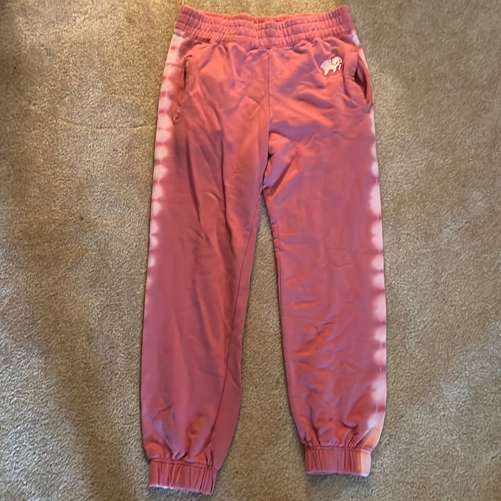 Ivory Ella Women sweatpants